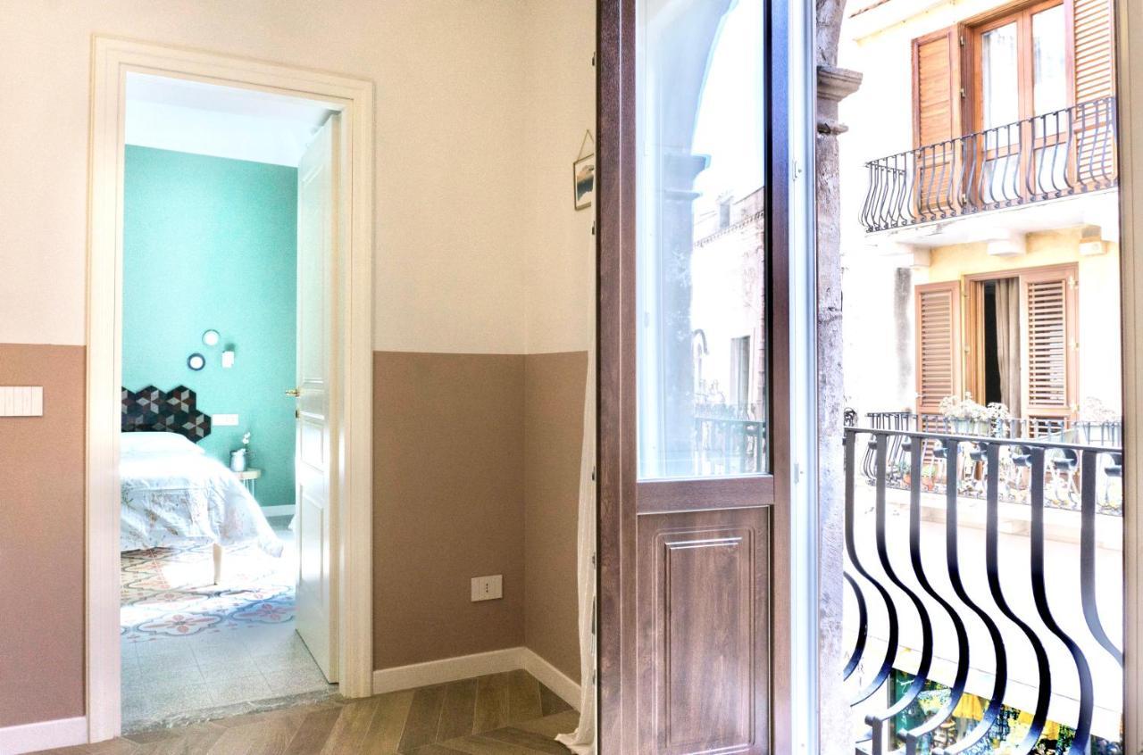 Melina Central Apartment Taormina Kültér fotó